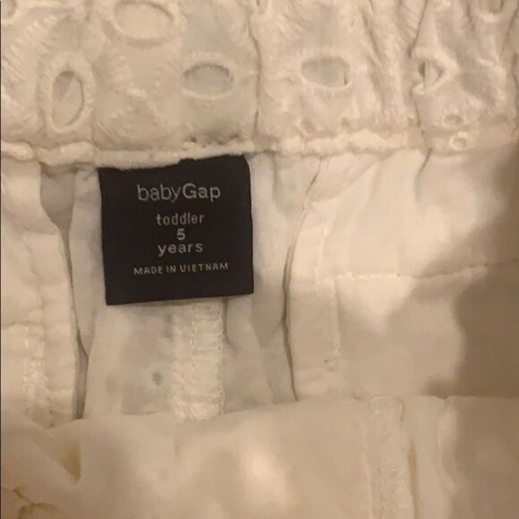 🎉1 hr sale🎉Gap white dressy short - Picture 5 of 7